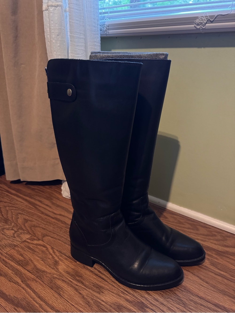 Steve Madden Journal Black Leather Back Zip Riding Boot - Picture 4 of 5